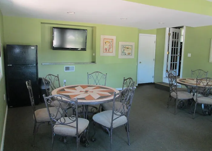 Byrncliff Golf Resort